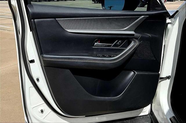 Photo of 2025 Rhodium White Premium Mazda CX-70