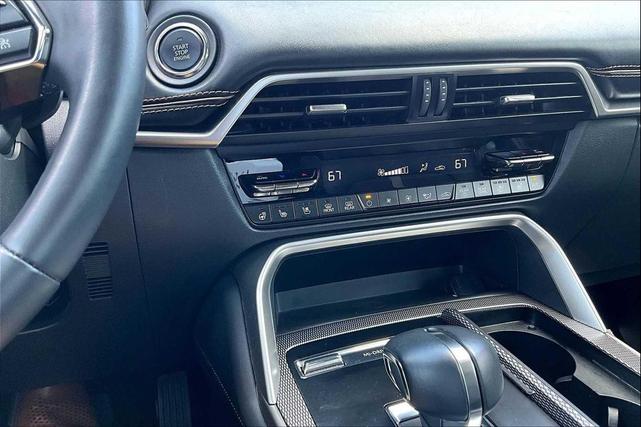 Photo of 2025 Rhodium White Premium Mazda CX-70