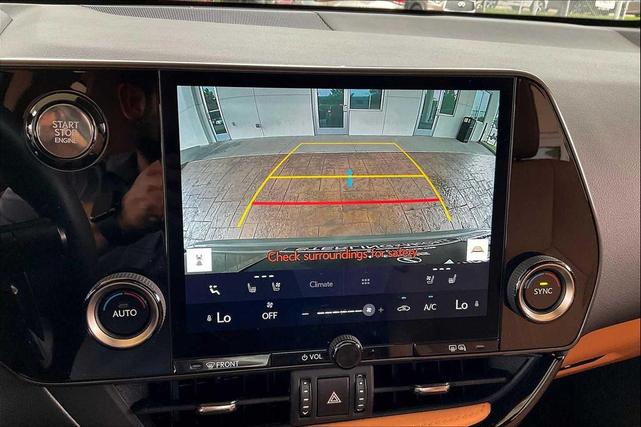 Photo of 2025 Atomic Silver Lexus NX 250