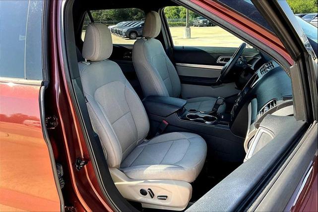 Photo of 2018 Cinnamon Glaze Metallic Ford Explorer