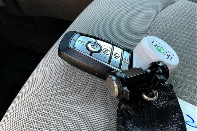 Photo of 2018 Cinnamon Glaze Metallic Ford Explorer