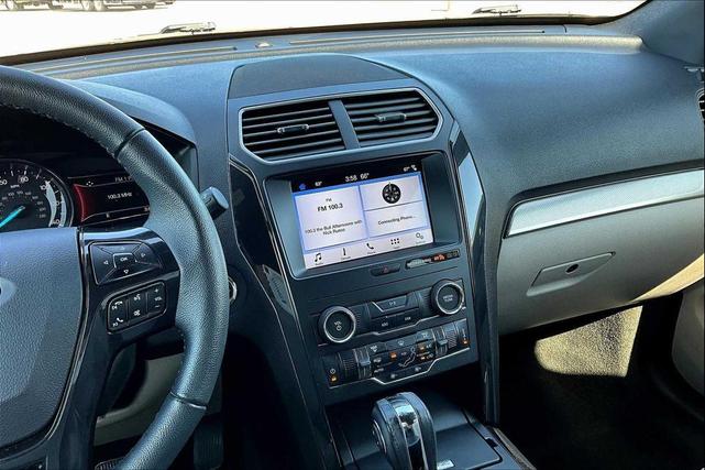 Photo of 2018 Cinnamon Glaze Metallic Ford Explorer