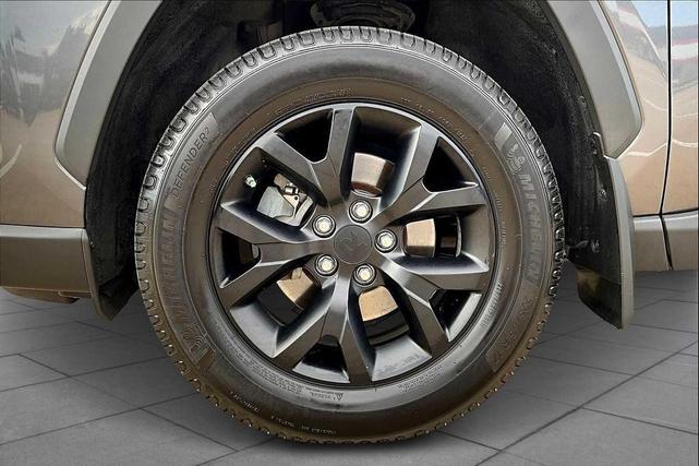 Photo of 2021 Magnetic Gray Metallic Toyota RAV4