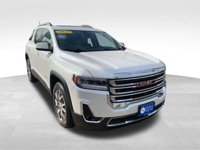 Photo of 2021 White Frost Tri-Coat GMC Acadia