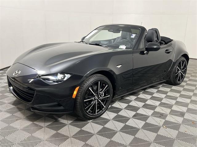 Photo of 2024 Jet Black Mica Mazda MX-5 Miata