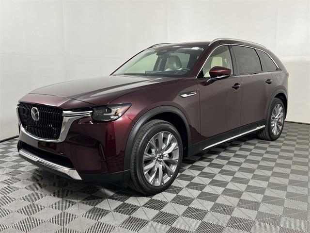 Photo of 2025 Red Mazda CX-90