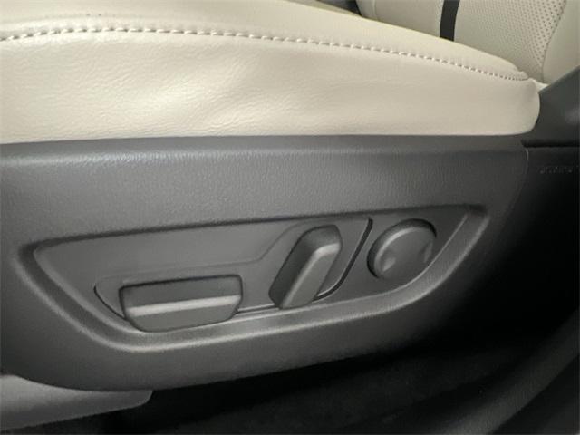 Photo of 2025 Red Mazda CX-90