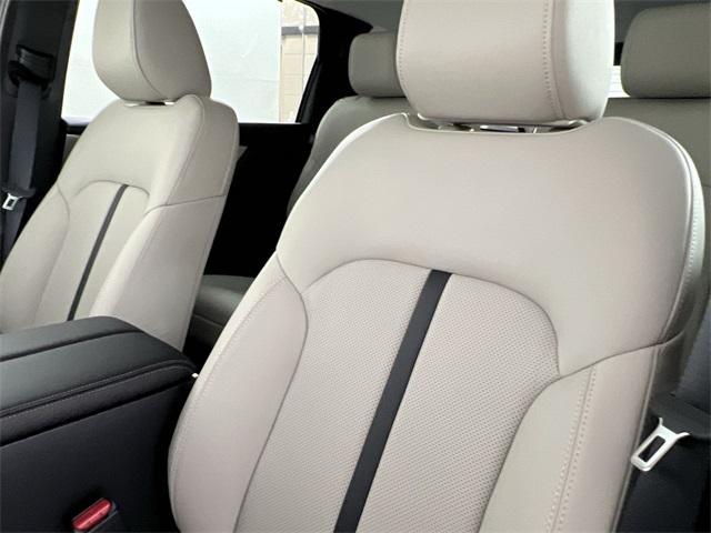 Photo of 2025 Red Mazda CX-90