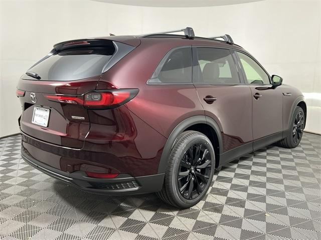 Photo of 2025 Red Mazda CX-90