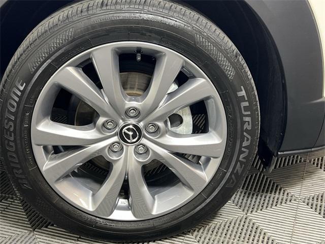 Photo of 2022 Snowflake White Pearl Mazda CX-30