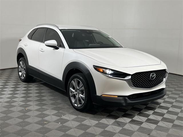 Photo of 2022 Snowflake White Pearl Mazda CX-30