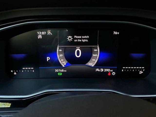 Photo of 2024 Deep Black Pearl Volkswagen Jetta