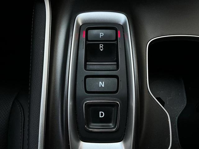 Photo of 2022 Crystal Black Pearl Honda Accord