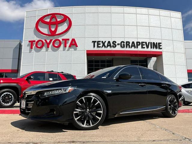 Photo of 2022 Crystal Black Pearl Honda Accord