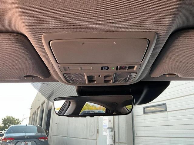 Photo of 2022 Crystal Black Pearl Honda Accord