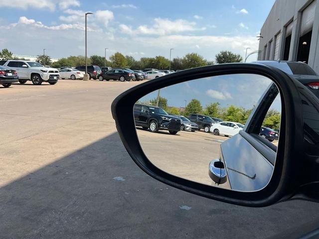 Photo of 2022 Crystal Black Pearl Honda Accord