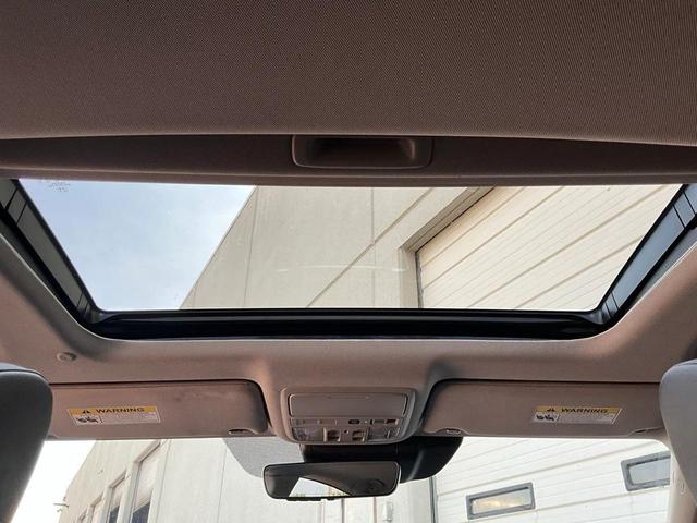 Photo of 2022 Crystal Black Pearl Honda Accord