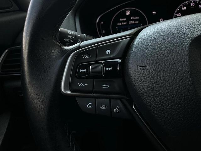 Photo of 2022 Crystal Black Pearl Honda Accord
