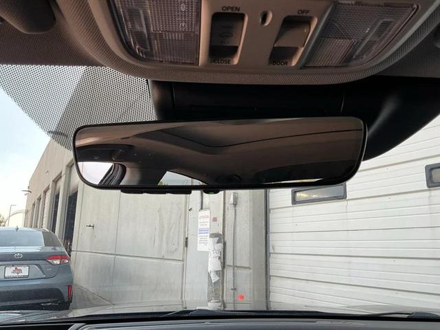 Photo of 2022 Crystal Black Pearl Honda Accord