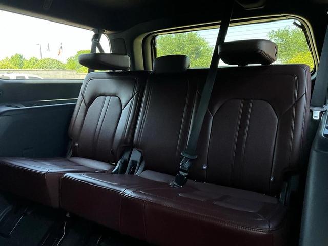 Photo of 2024 Dark Matter Gray Metallic Ford Expedition Max