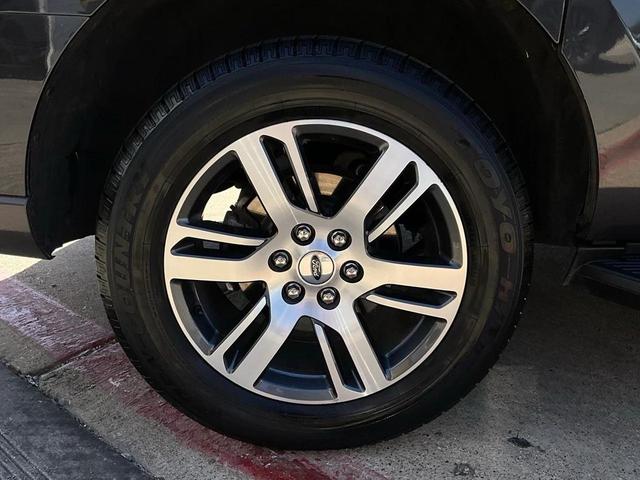 Photo of 2024 Dark Matter Gray Metallic Ford Expedition Max