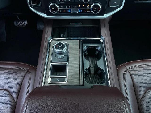Photo of 2024 Dark Matter Gray Metallic Ford Expedition Max