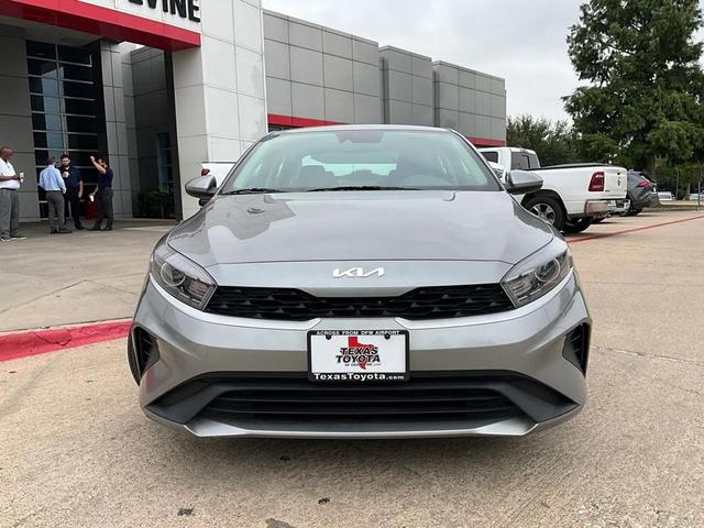Photo of 2023 Steel Gray Kia Forte
