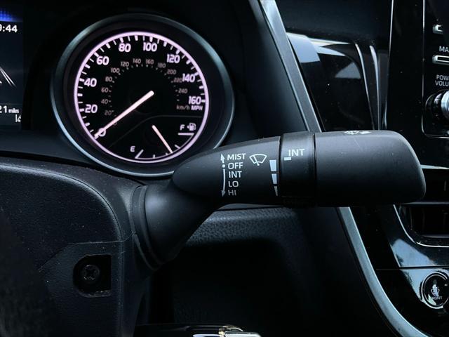 Photo of 2023 Ice Cap Toyota Camry