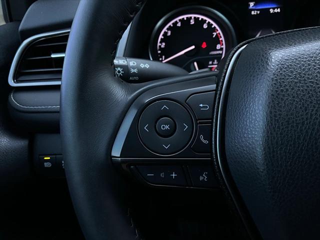 Photo of 2023 Ice Cap Toyota Camry