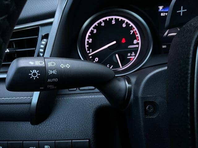 Photo of 2023 Ice Cap Toyota Camry