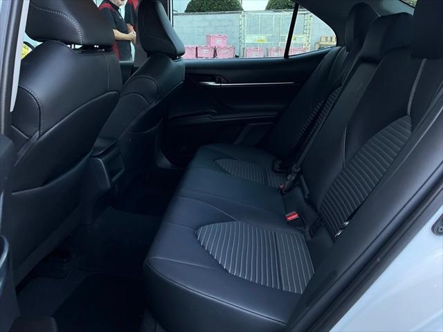 Photo of 2023 Ice Cap Toyota Camry