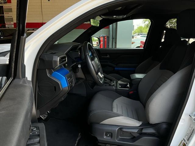 Photo of 2024 Ice Cap Toyota Tacoma