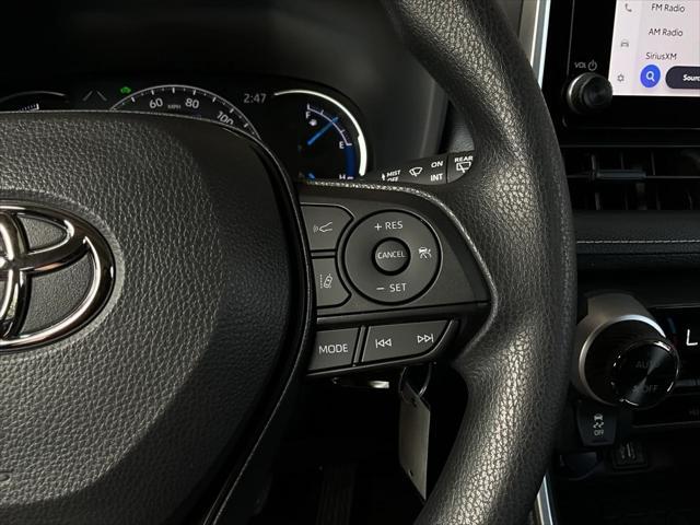 Photo of 2025 Midnight Black Toyota RAV4 Hybrid