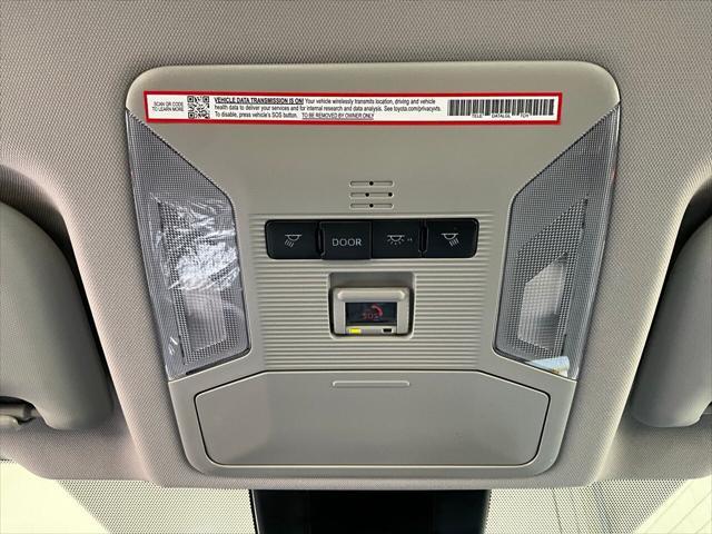 Photo of 2025 Midnight Black Toyota RAV4 Hybrid