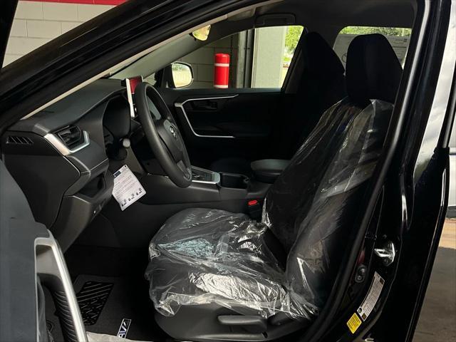 Photo of 2025 Midnight Black Toyota RAV4 Hybrid