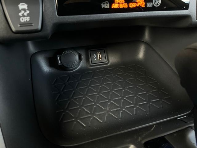 Photo of 2025 Midnight Black Toyota RAV4 Hybrid