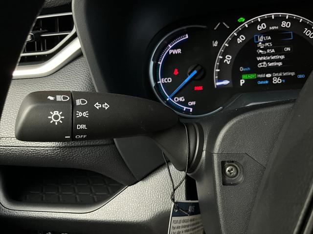 Photo of 2025 Midnight Black Toyota RAV4 Hybrid