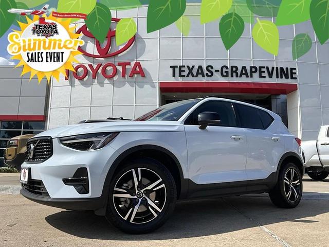 2024 Volvo XC40