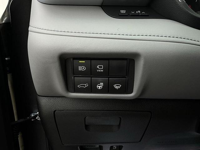 Photo of 2022 Gray Toyota Highlander