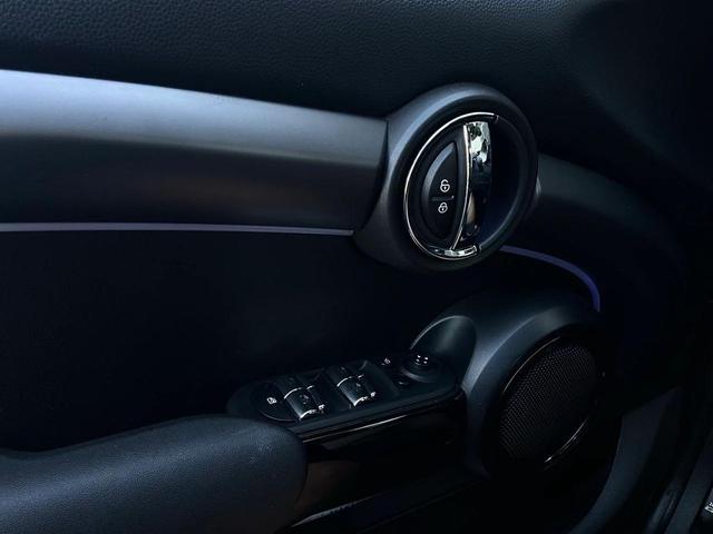 Photo of 2024 Island Blue Metallic MINI Hardtop