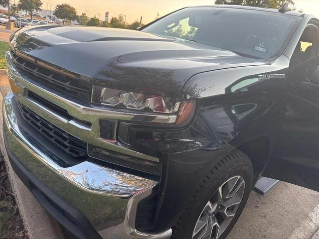 Photo of 2020 Black Chevrolet Silverado 1500