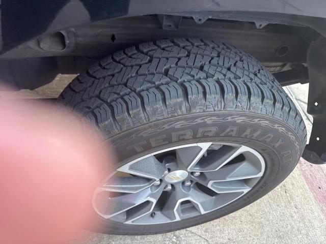 Photo of 2020 Black Chevrolet Silverado 1500