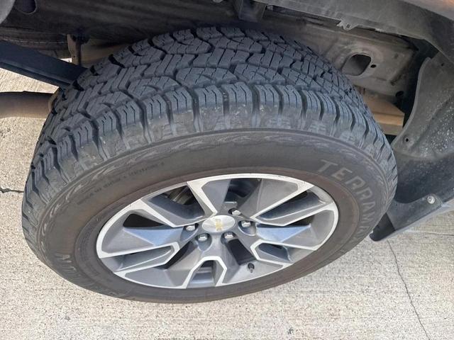 Photo of 2020 Black Chevrolet Silverado 1500