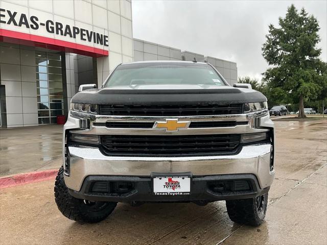 Photo of 2020 Silver Ice Metallic Chevrolet Silverado 1500