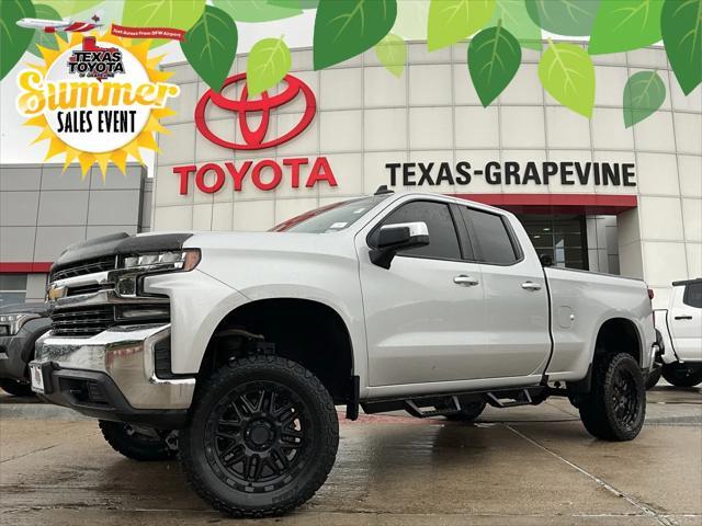 Photo of 2020 Silver Ice Metallic Chevrolet Silverado 1500