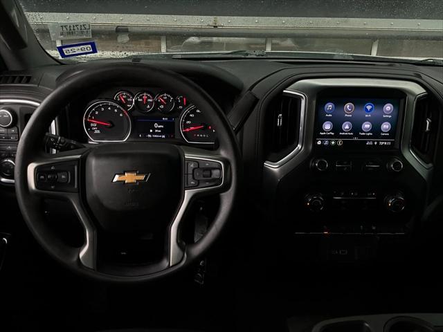 Photo of 2020 Silver Ice Metallic Chevrolet Silverado 1500