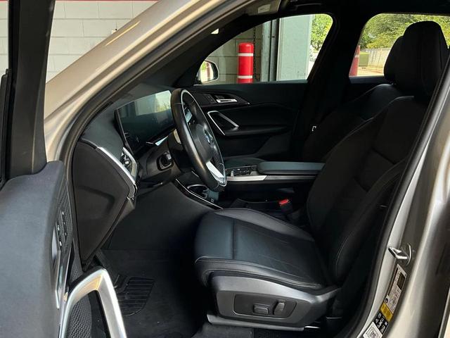 Photo of 2023 Space Silver Metallic BMW X1