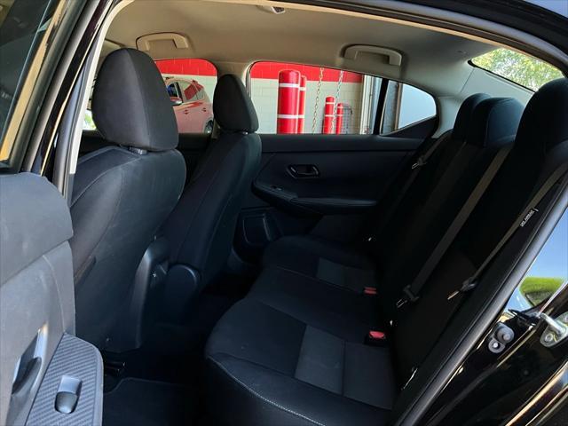 Photo of 2024 Super Black Nissan Sentra