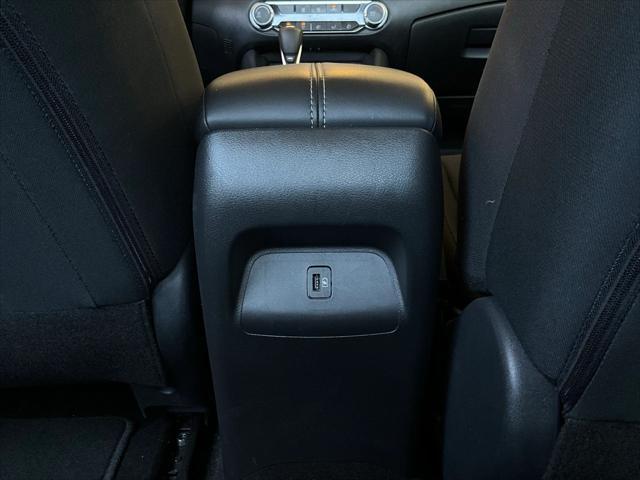 Photo of 2024 Super Black Nissan Sentra