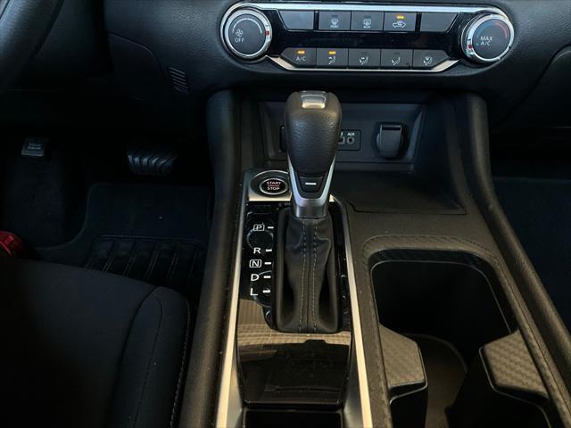 Photo of 2024 Super Black Nissan Sentra
